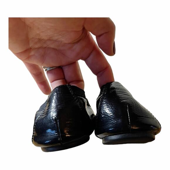 COACH Patent Leather Medallion Buckled Strapped Elastic Ballet Flats Size 9 GUC - Picture 5 of 8